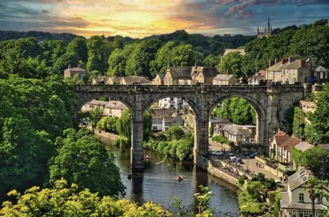 Hotel Castle Ings Jem à Knaresborough Extérieur photo